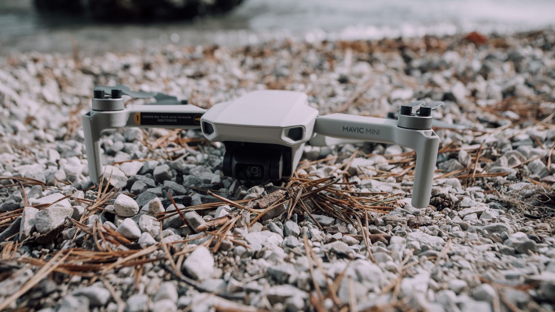 J'ai fait voler mon drone de 249 g au-dessus d'une brocante en le croyant dispensé de tout : le contrôle m'a appris ce que...